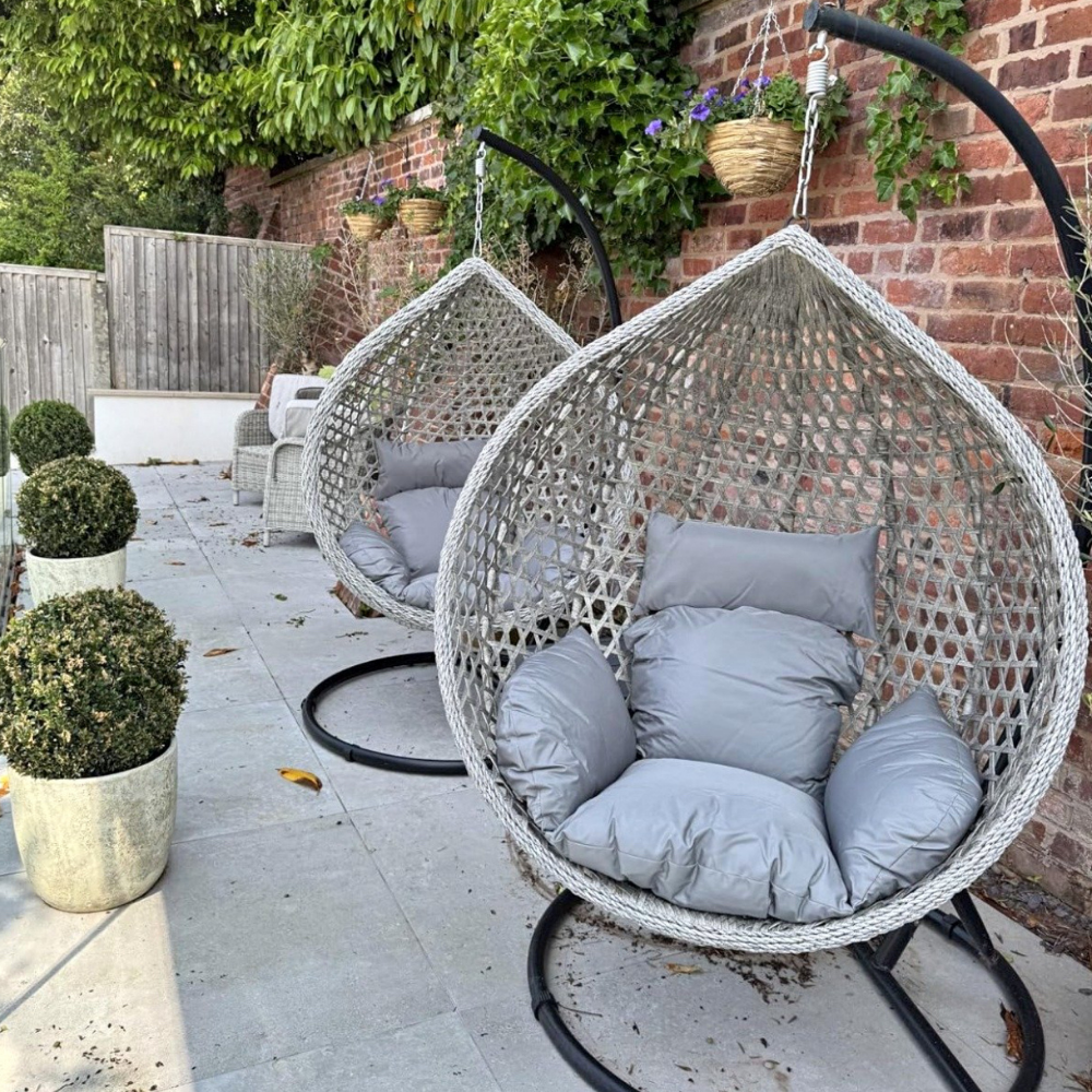 SWING CHAIR
