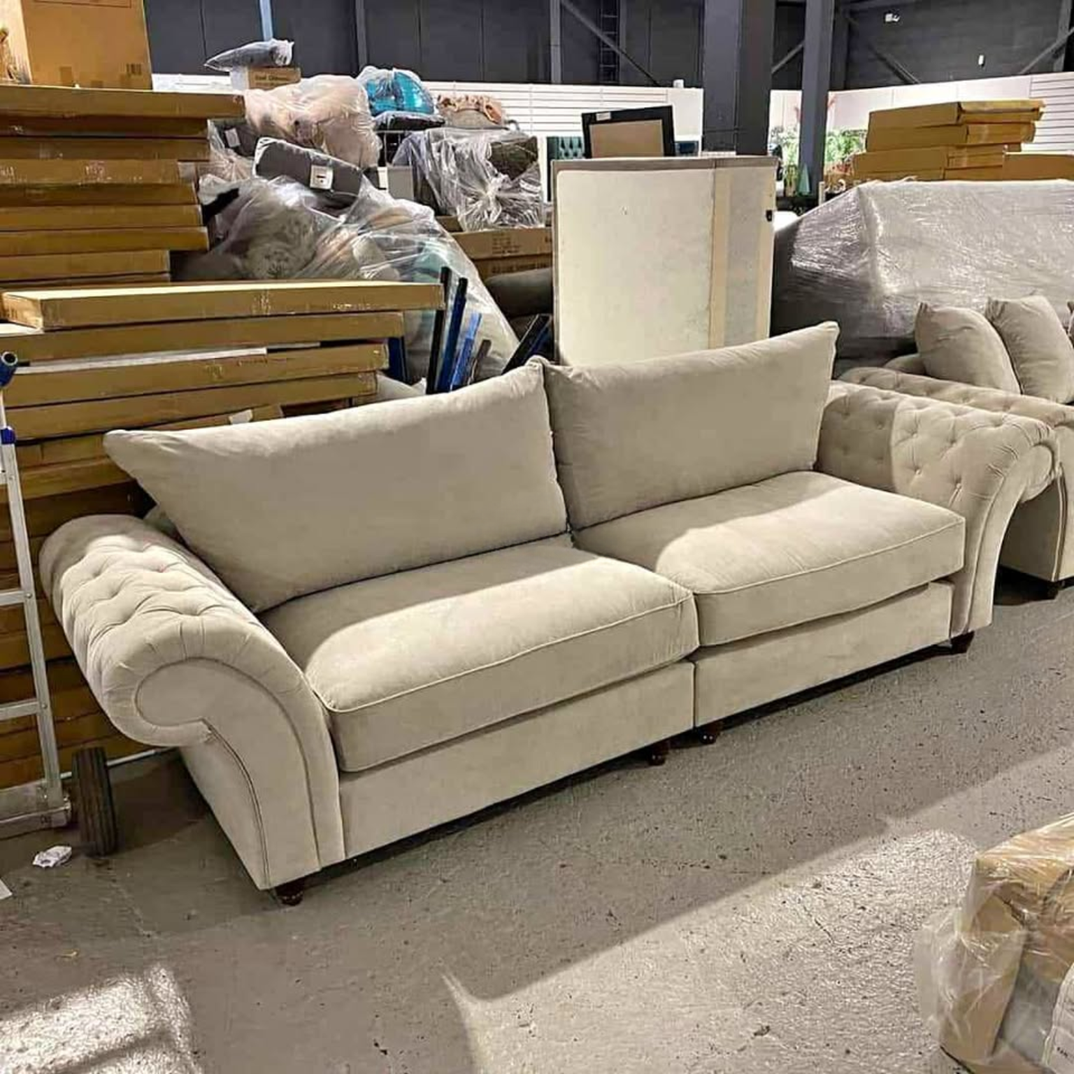 🛋️ Nicole Sofa Set