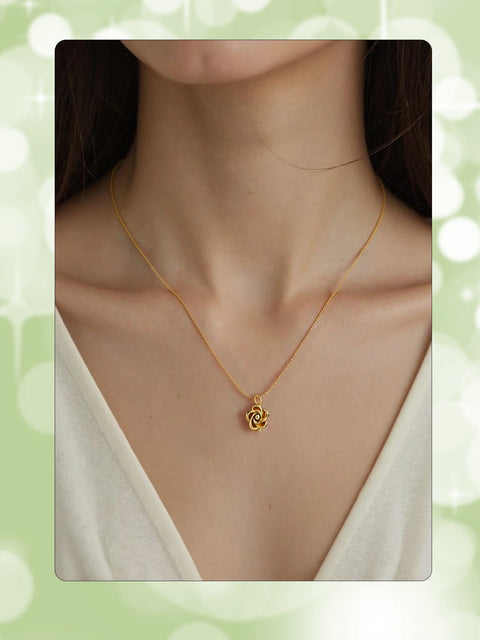 Delicate Rose Pendant Necklace for Women Romantic Love Gift Hypoallergenic Jewelry Gift