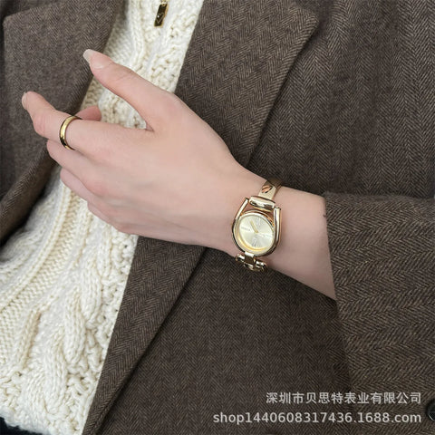 Vintage Bracelet Watch Light Luxury High-end Women's Quartz Watch
