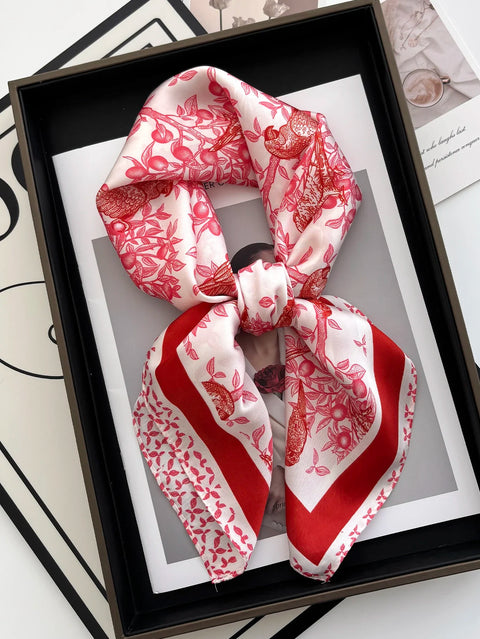 Vintage Chain Print Satin Square Scarf Soft Lightweight Women’s Fashion Accessory