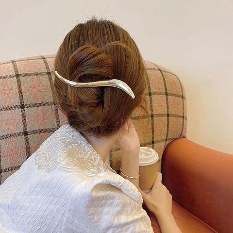 Korean Metal Geometric Hair Claws Barrettes Elegant Hair Clips Crab Hollow Out Hairpin