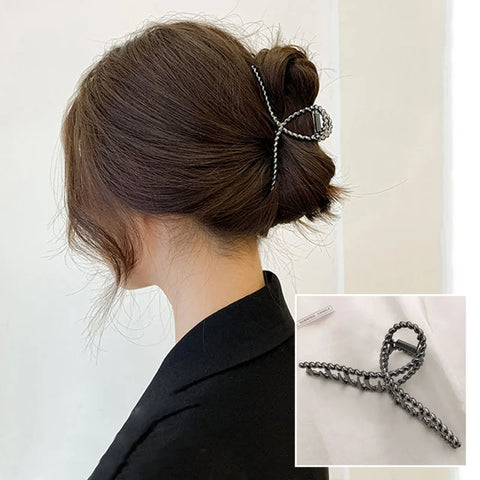 Korean Metal Geometric Hair Claws Barrettes Elegant Hair Clips Crab Hollow Out Hairpin