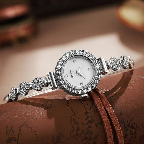 Simple Quartz Wristwatches Small Dial Watches Bracelet Ladies Watch Gift Clock