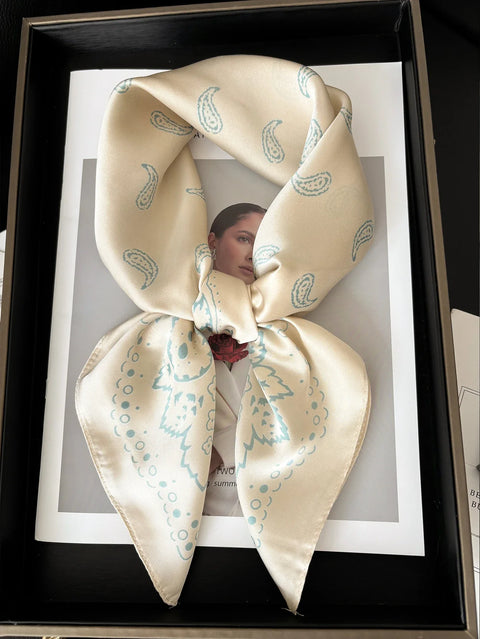 Vintage Chain Print Satin Square Scarf Soft Lightweight Women’s Fashion Accessory