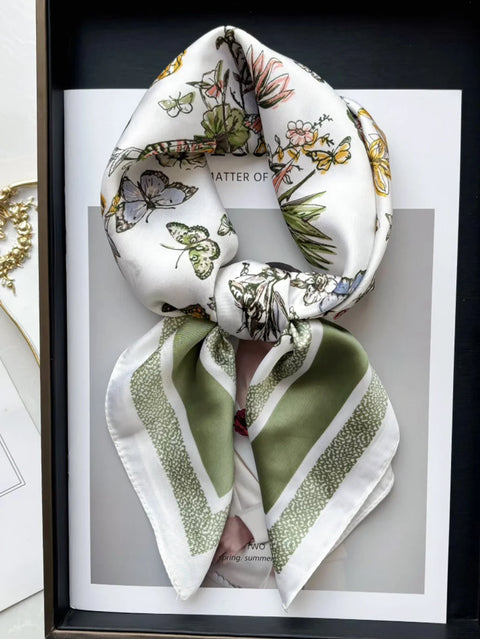 Vintage Chain Print Satin Square Scarf Soft Lightweight Women’s Fashion Accessory