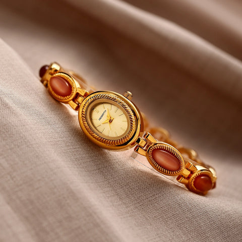 Retro Style Oval Small Dial Watch Niche Light Luxury Bracelet Watch