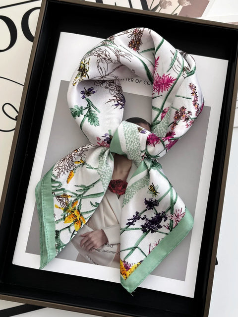 Vintage Chain Print Satin Square Scarf Soft Lightweight Women’s Fashion Accessory