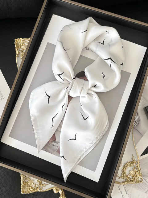 Vintage Chain Print Satin Square Scarf Soft Lightweight Women’s Fashion Accessory