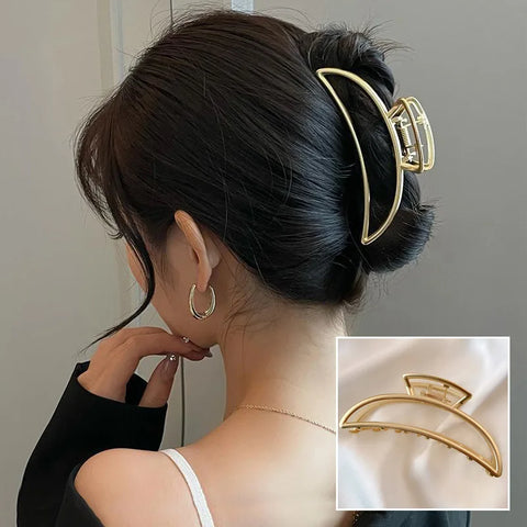 Korean Metal Geometric Hair Claws Barrettes Elegant Hair Clips Crab Hollow Out Hairpin