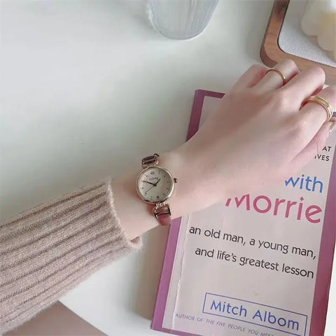 Luxury Women Quartz Watch Simple Strip Drill Point Scale Small Dial Quartz Belt Watch