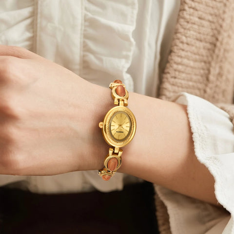 Retro Style Oval Small Dial Watch Niche Light Luxury Bracelet Watch