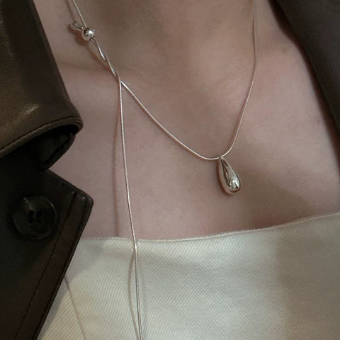 Sterling Silver Luxury Fashion Drop Necklace for Fall/Winter Sweater Chains Simple Versatile Pendant