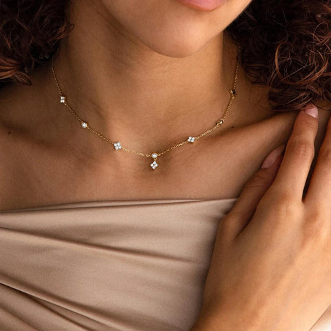 Stainless Steel Zircon Flower Charms Necklaces For Women Elegant Luxury