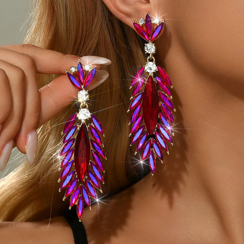 Elegant & super sparkling earrings dinner parties