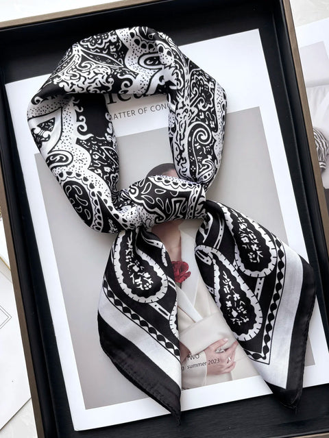 Vintage Chain Print Satin Square Scarf Soft Lightweight Women’s Fashion Accessory