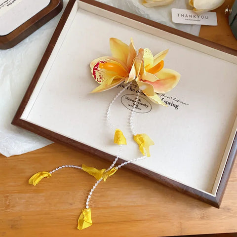 Long Tassel Shark Clip Dedicate Retro Crystal Acrylic Hairgrips