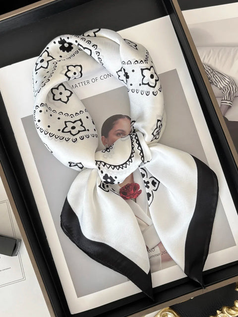 Vintage Chain Print Satin Square Scarf Soft Lightweight Women’s Fashion Accessory